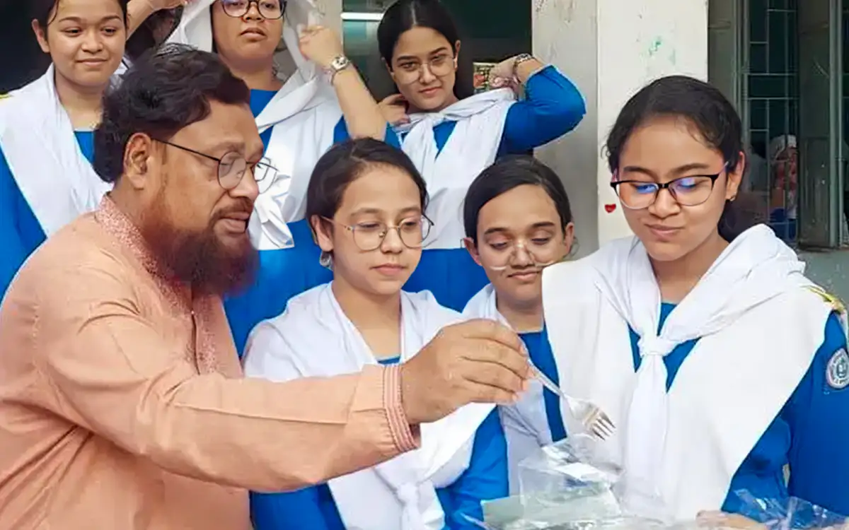 এসএসসিতে রাজশাহী বোর্ডে সব দিক দিয়ে সেরা বগুড়া