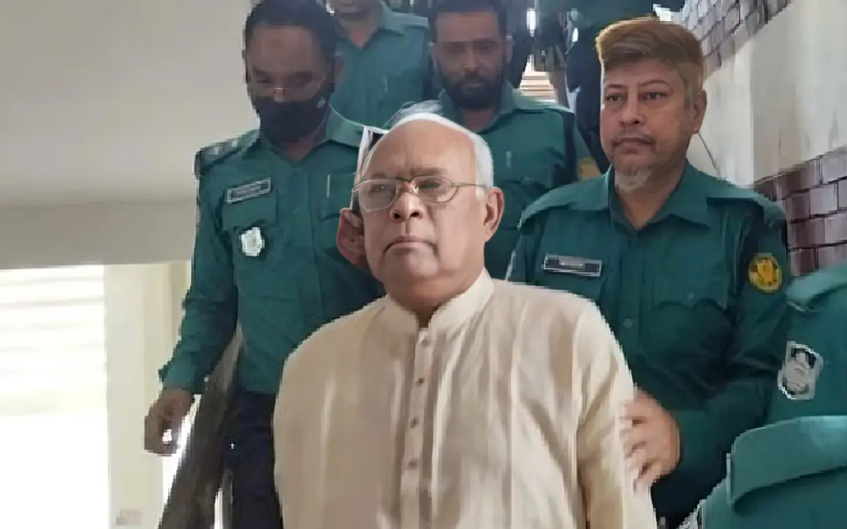 আওয়ামী লীগের সাবেক এমপি আজিজুল হককে ধরে পুলিশে দিল ছাত্রদল