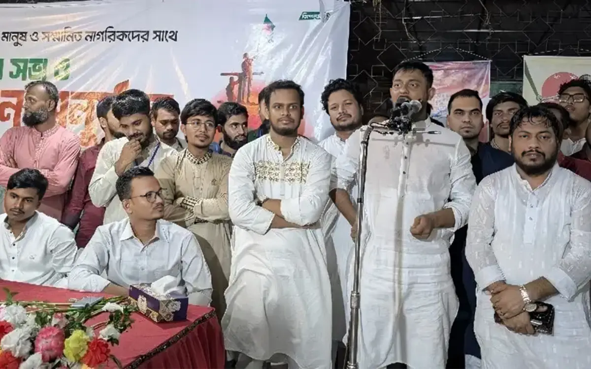 নির্বাচন কমিশনার ও প্রতিমন্ত্রী 'হা-ডু-ডু' খেলছেন: নাসীরুদ্দীন পাটওয়ারী