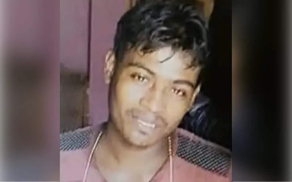ঈদে মিলাদুন্নবী (সা.) উপলক্ষে আলোকসজ্জার কাজ করার সময় পড়ে গিয়ে যুবকের মৃত্যু