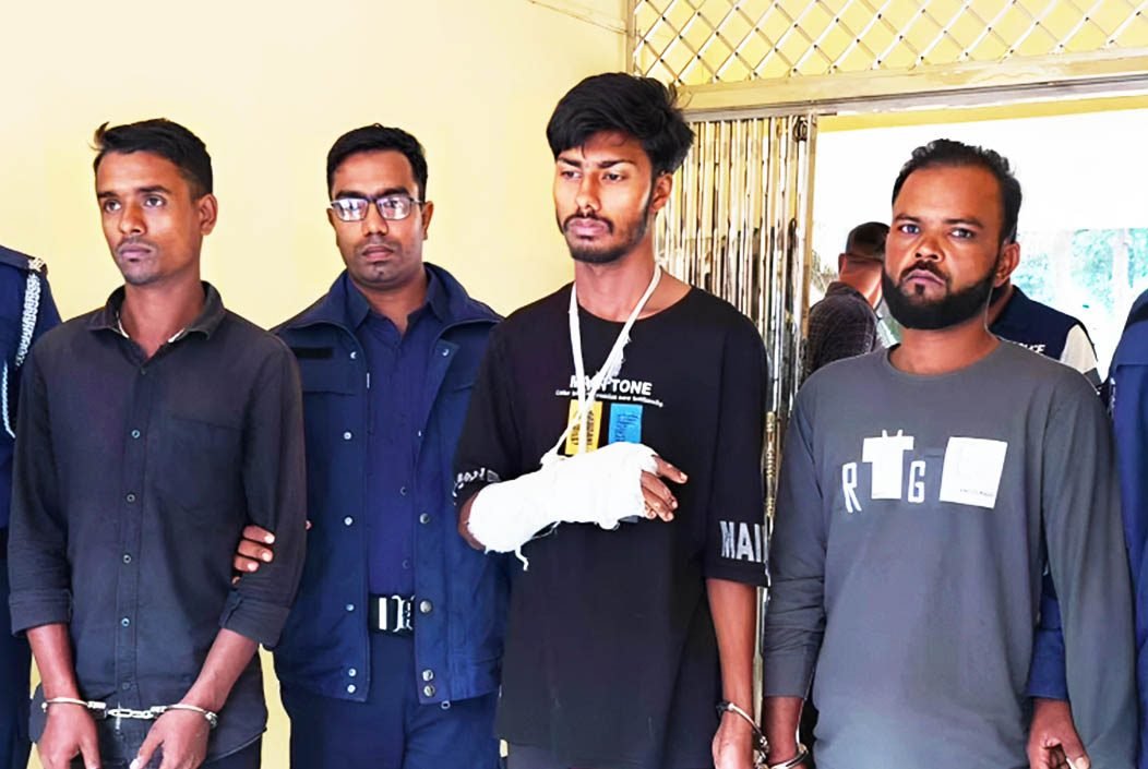 নবীনগরে হত্যাকাণ্ডের ঘটনায় আটক ৩