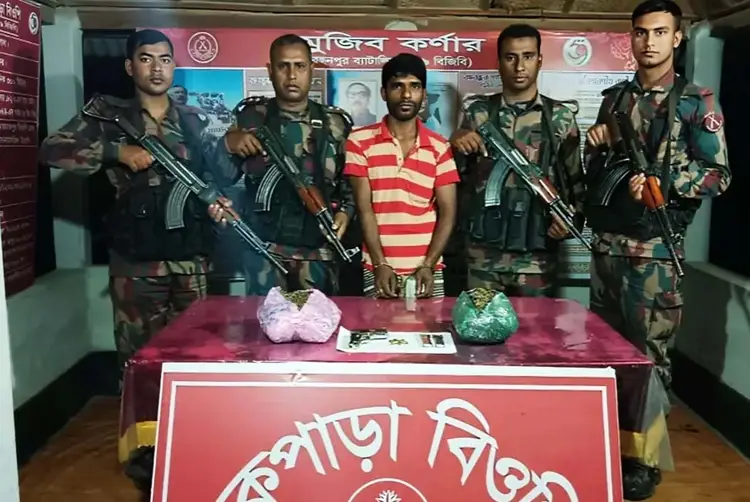 বিজিবি’র অভিযানে পিস্তল, গুলি ও গাঁজাসহ যুবক আটক