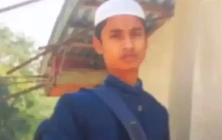 চট্টগ্রাম শহরে তালাবদ্ধ ফ্ল্যাট থেকে মাদ্রাসাছাত্রের লাশ উদ্ধার