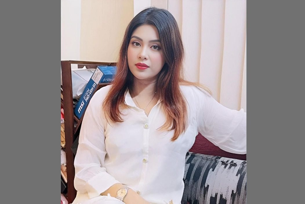 ‘গিভ অ্যান্ড টেক’ করতে হলে সমপর্যায়ে আসতে হবে: মিষ্টি জান্নাত