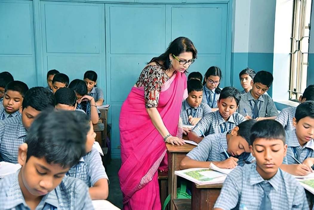 শনিবার থেকে খুলছে মাধ্যমিক পর্যায়ের শিক্ষাপ্রতিষ্ঠানগুলো