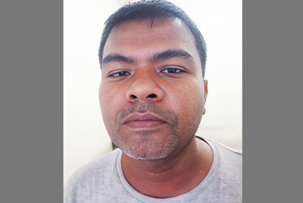 চট্টগ্রামে স্কুলছাত্রী ধর্ষণ মামলায় প্রধান শিক্ষক আটক