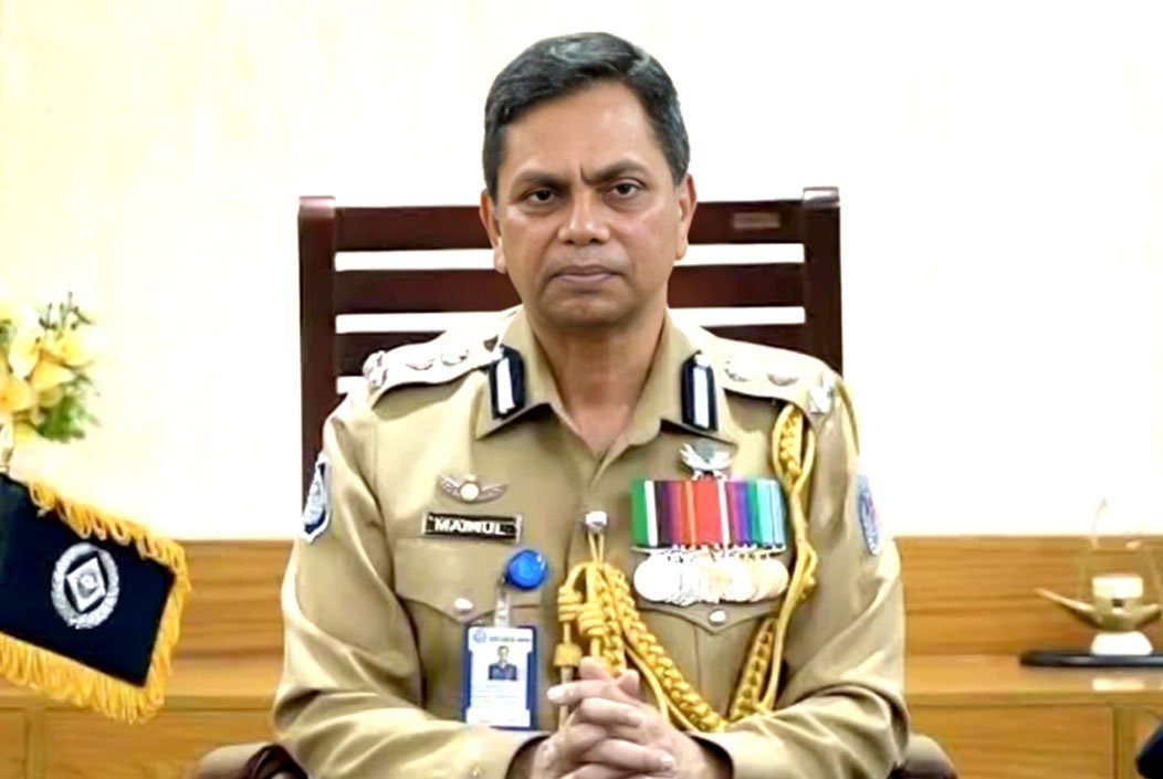 আসন্ন দুর্গাপূজায় নিরাপত্তার ঝুঁকি নেই: আইজিপি ময়নুল ইসলাম
