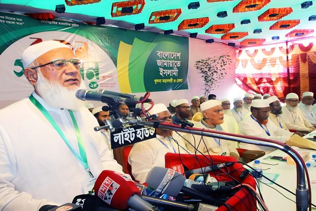 গণহত্যাকারীদের রাজনীতি করার অধিকার নেই: জামায়াত আমির