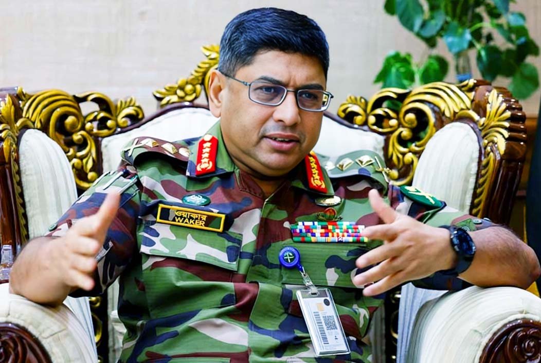 নির্বাচনের সময় জানালেন সেনাপ্রধান ওয়াকার-উজ-জামান