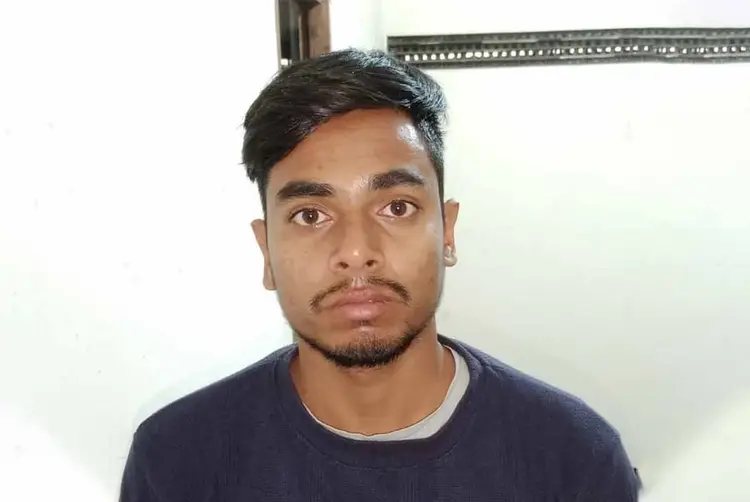 শেরপুরে ভিডিওর হুমকিতে ছাত্রী ধর্ষণ, আটক ১