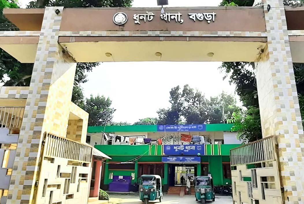 বগুড়ায় বিস্কুটের প্রলোভনে ৩ বছরের শিশুকে ধর্ষণ