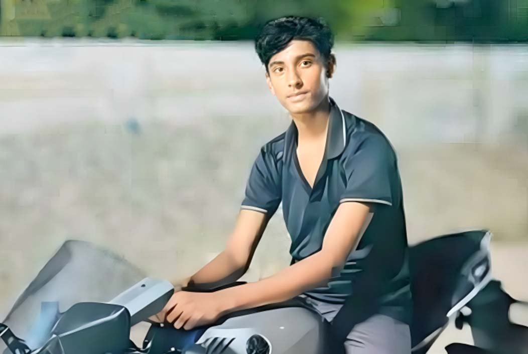 বগুড়ায় মোটরসাইকেল দুর্ঘটনায় স্কুলছাত্র নিহত