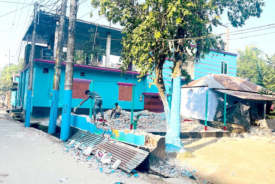 শেরপুরের গোসাইঁপাড়ায় কালী মন্দিরের সংস্কার কাজ শুরু