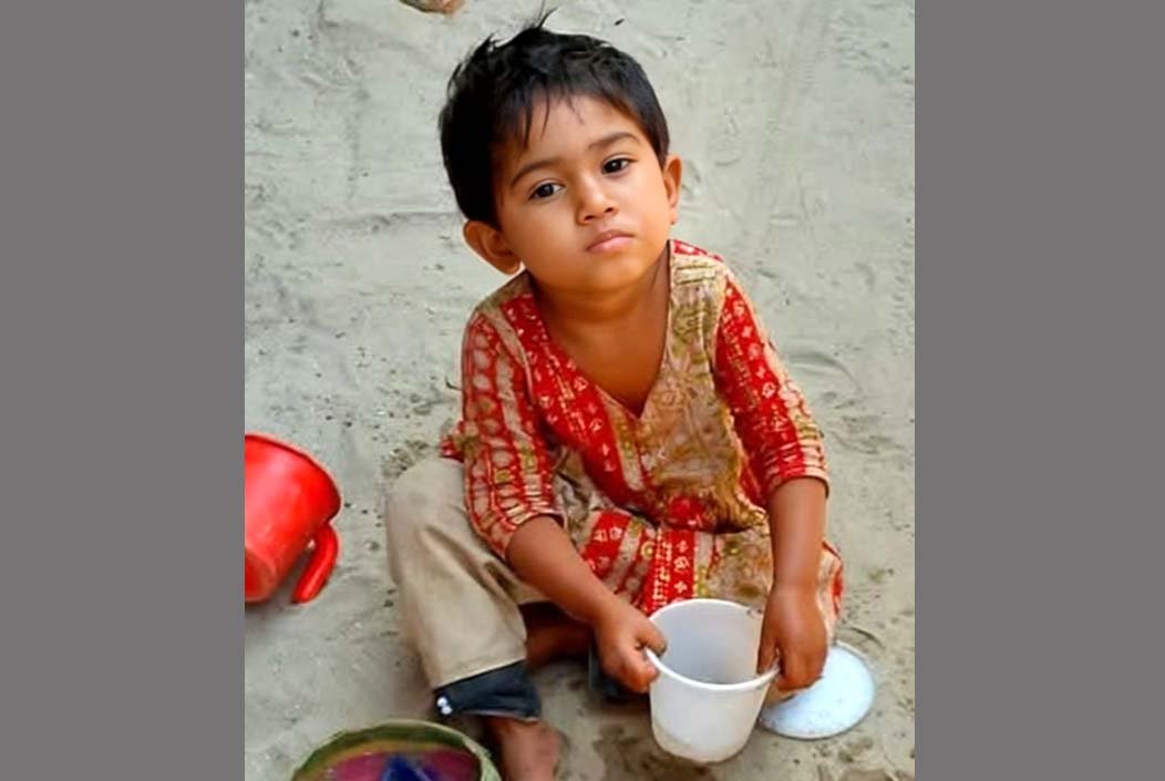 ঝিনাইদহে প্রতিবেশীর ঘরে মিলল নিখোঁজ শিশুর মরদেহ