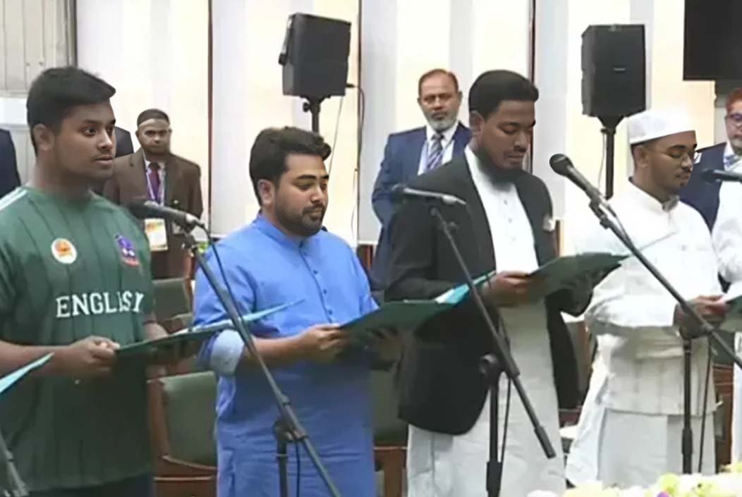 সংসদ সদস্য হিসেবে শপথ নিলেন এনসিপির ছয় নেতা
