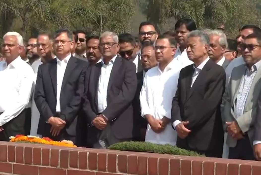 সাভার স্মৃতিসৌধে প্রধানমন্ত্রীর শ্রদ্ধা