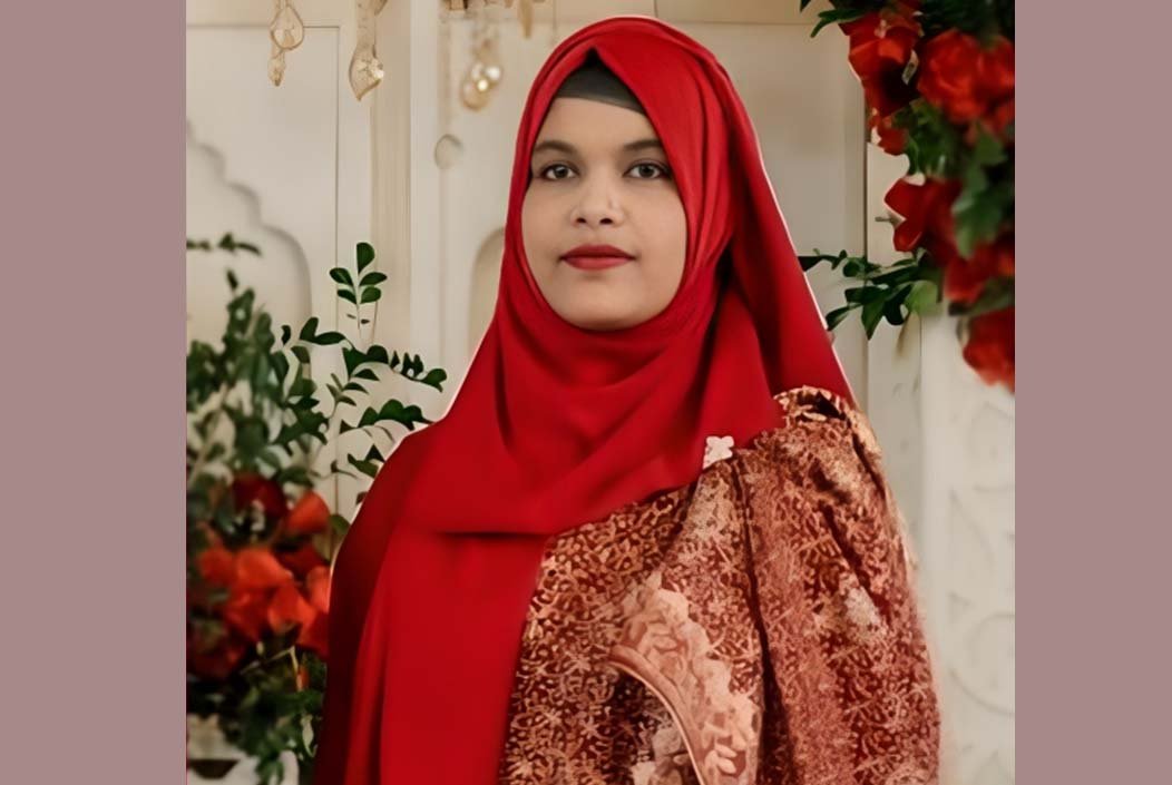 স্ত্রীর ফাঁস নেওয়ার দৃশ্য মোবাইলে ধারণ, স্বামী গ্রেপ্তার