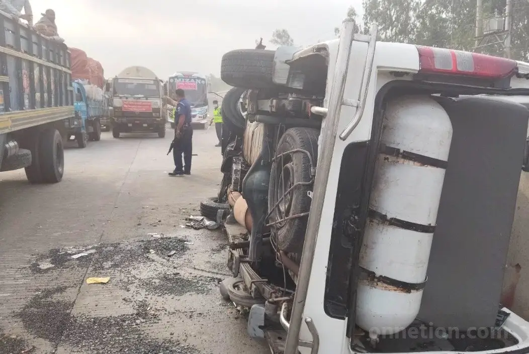 বগুড়ার শেরপুরে মাইক্রোবাস দুর্ঘটনায় নিহত ৩, আহত একাধিক
