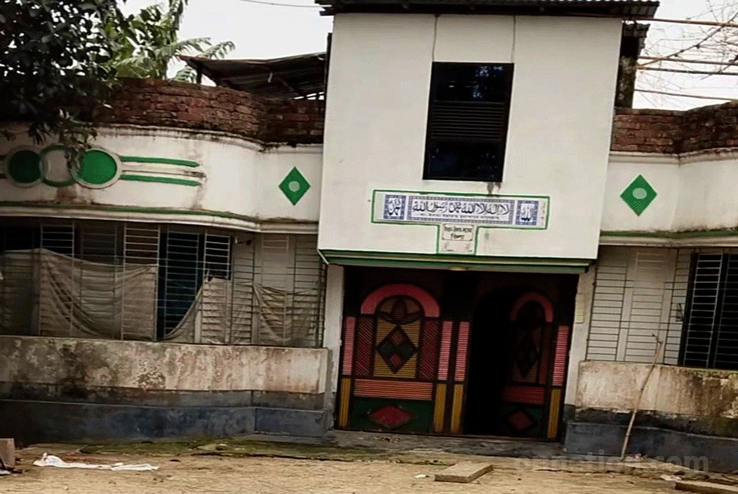 শেরপুরে চুরির ১৯ দিন পর গহনা ফেরত, স্বর্ণ ব্যবসায়ীকে নিয়ে রহস্য