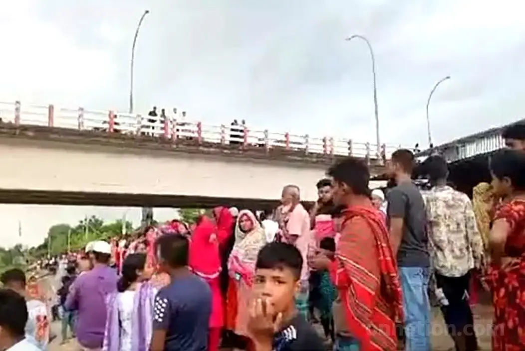 কুষ্টিয়ায় চার মাসের সন্তানকে নিয়ে নদে ঝাঁপ মায়ের, শিশু ...