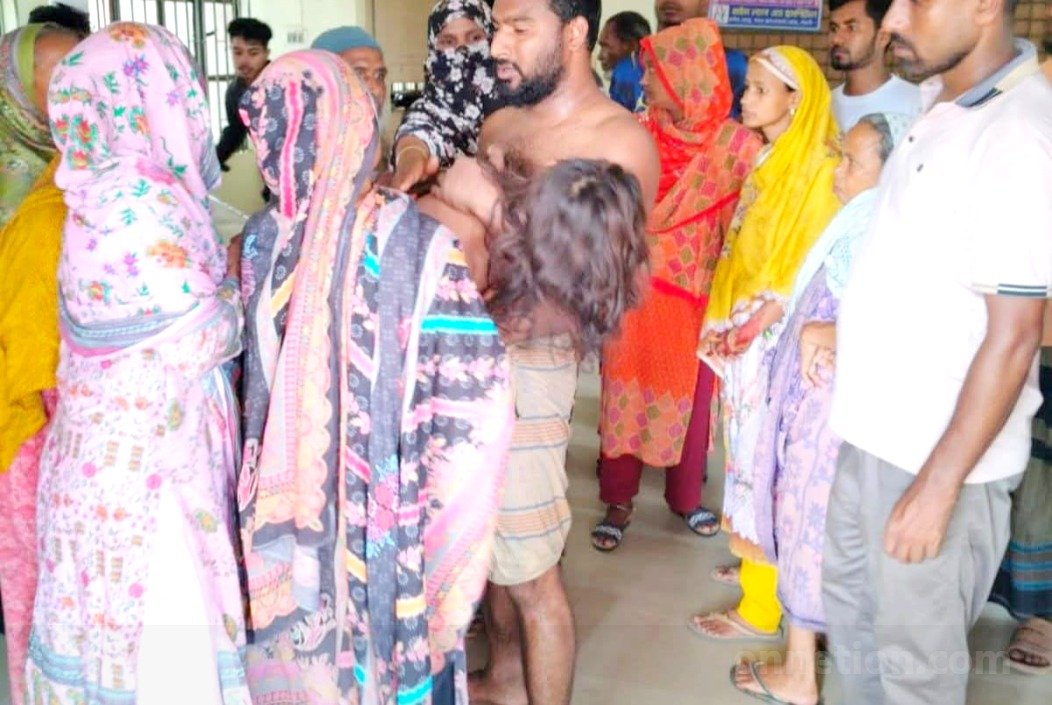 রাণীনগরে মামাবাড়ি বেড়াতে গিয়ে পুকুরে ডুবে স্কুলছাত্রীর মৃত্যু