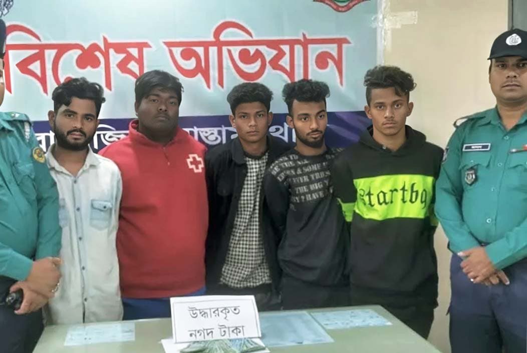 চট্টগ্রামে অপহরণকারী চক্রের ৫ সদস্য আটক