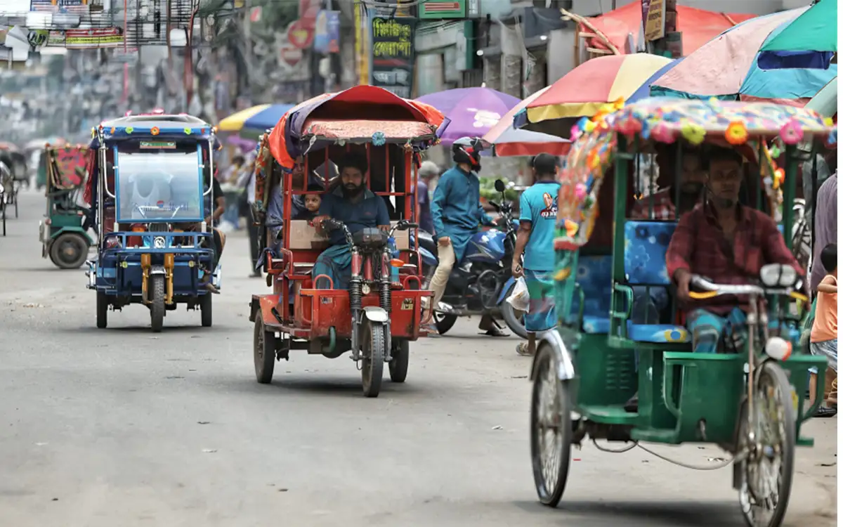 আলাদা লেন ও চার্জিং স্টেশনসহ ব্যাটারিচালিত রিকশা সংগ্রাম পরিষদের ৬ দাবি