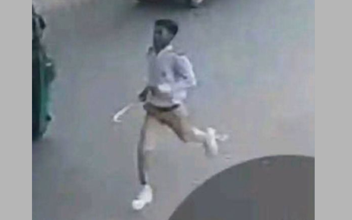 বগুড়ায় শিক্ষককে মারধরের ঘটনায় সপ্তম শ্রেণির ছাত্র আটক