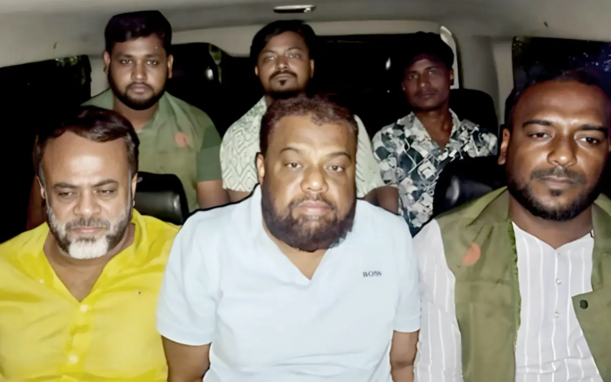 বগুড়ায় স্বেচ্ছাসেবক লীগের সভাপতি ভিপি সাহীনসহ গ্রেপ্তার ৪