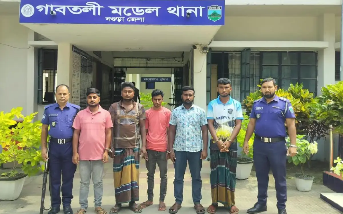 গাবতলীতে গৃহবধূকে মারধর ও শ্লীলতাহানি, গ্রেপ্তার ৫