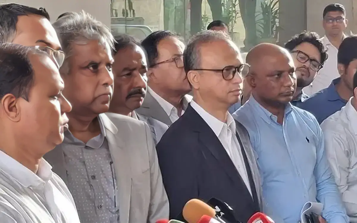 গ্যাস ও বিদ্যুৎ সংকট আগামীকাল রাতেই আগের অবস্থায় ফিরবে: এফবিসিসিআই প্রশাসক