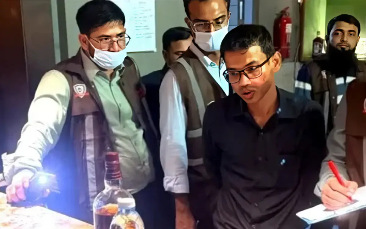 গুলশানের কিংফিশার রেস্টুরেন্টে এনবিআরের অভিযান, অবৈধ অ্যালকোহল জব্দ