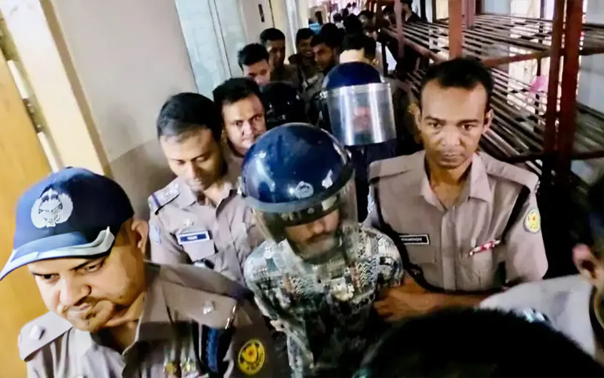 মিরপুরে পোশাকশ্রমিক সায়মন হত্যা মামলায় ৩ জনের মৃত্যুদণ্ড