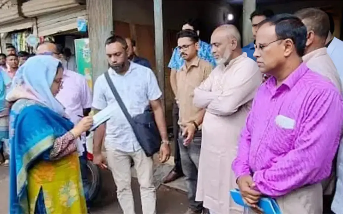 অসুস্থ গরু জবাই করে মাংস বিক্রি, বিক্রেতাকে ২৫ হাজার টাকা জরিমানা