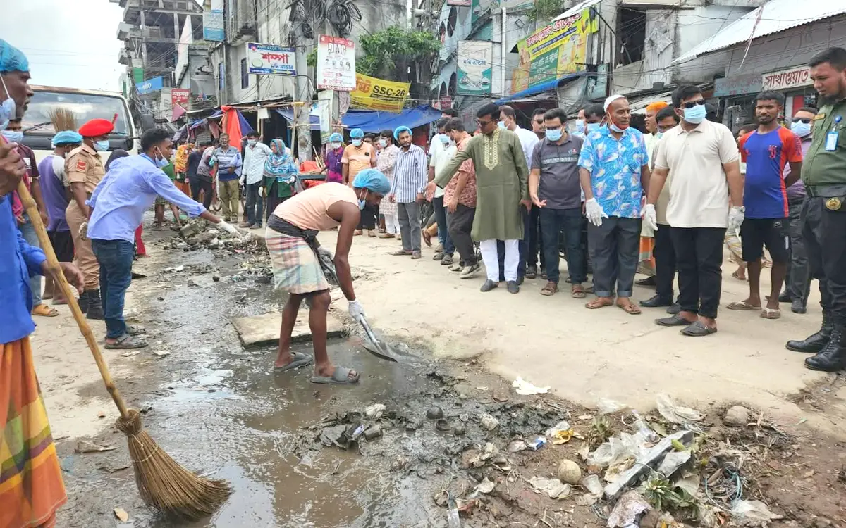 শেরপুরে ডেঙ্গু প্রতিরোধে পরিচ্ছন্নতা অভিযান