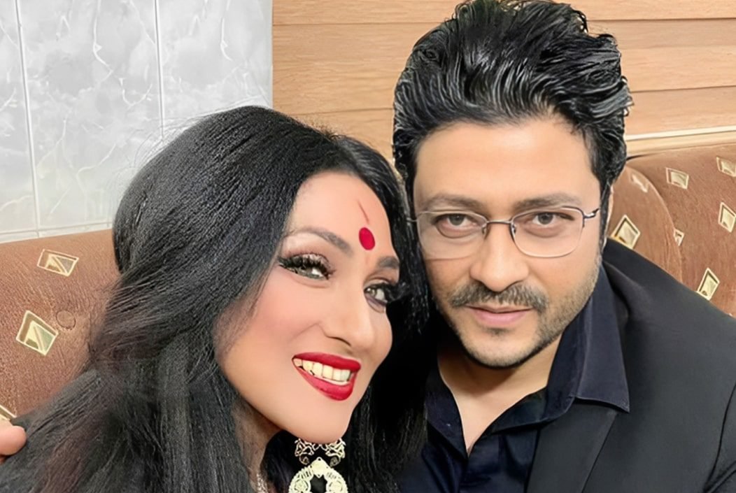 ফেরদৌসের হয়ে প্রয়োজনে ঢাকায় নির্বাচনী প্রচারে নামবেন জনপ্রিয় নায়িকা ঋতুপর্ণা