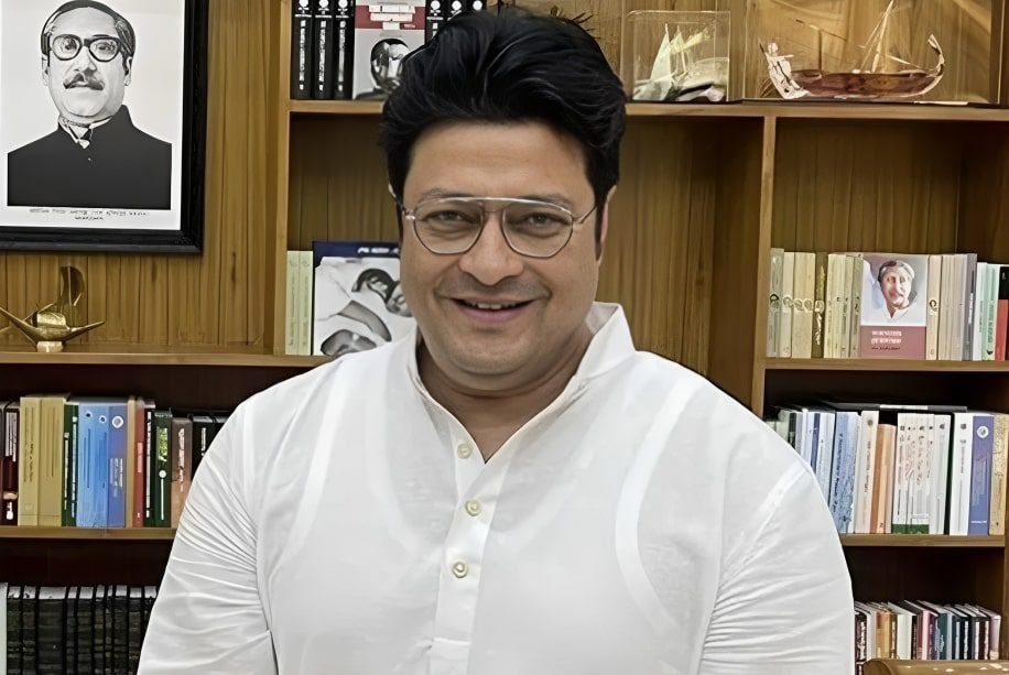 ঢাকা-১০ আসনে চিত্রনায়ক ফেরদৌসসহ ৩ জনের মনোনয়ন বৈধ, বাতিল ৮