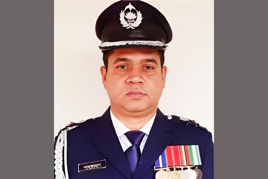 নির্বাচন কমিশন ইসির নির্দেশে ফরিদপুরের এসপিকে বদলি