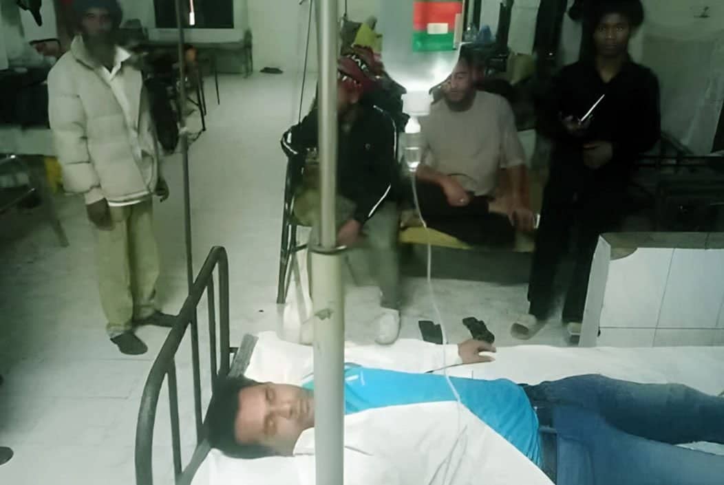 পিরোজপুরে নির্বাচনি চা খাওয়ার টাকা ভাগাভাগি নিয়ে আওয়ামী লীগ-যুবলীগ মারামারি, আহত ৩