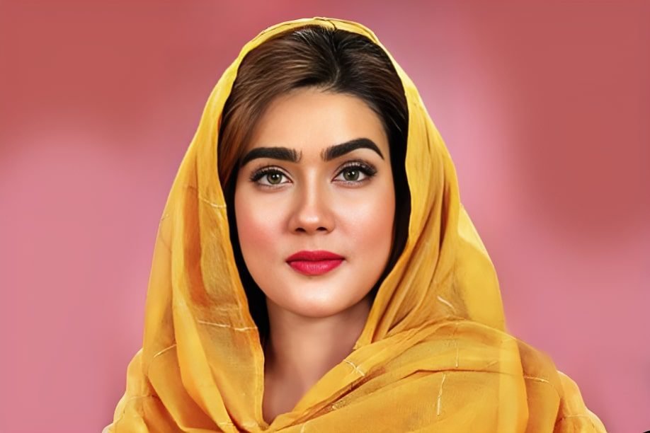 সঠিক তথ্য না দেওয়ায় মাহিয়া মাহির মনোনয়নপত্র বাতিল