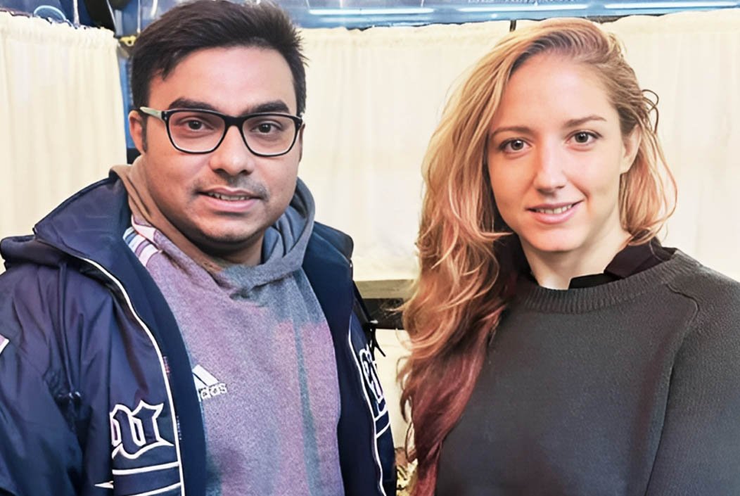 হিমেল আশরাফ বিদেশী অভিনেত্রী কোর্টনিকে বিদায় জানিয়েছেন