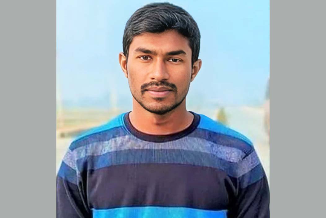 গাইবান্ধার পলাশবাড়ীতে সড়ক দুর্ঘটনায় যুবক নিহত