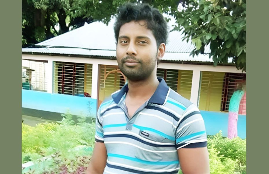রাজবাড়ীর কালুখালীতে ব্যবসায়ীকে কুপিয়ে হত্যা