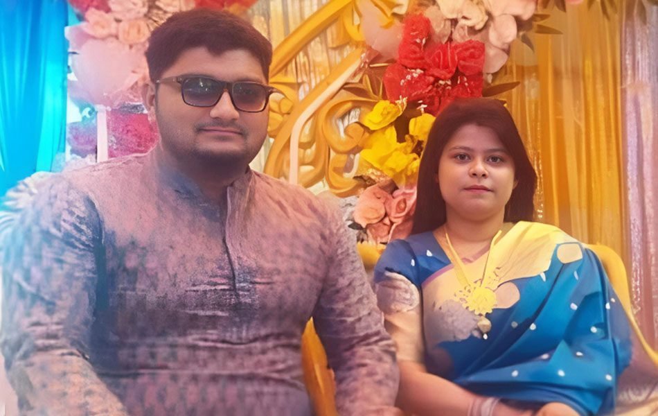 গায়েহলুদের অনুষ্ঠান থেকে ফেরার পথে বাসচাপায় স্বামী-স্ত্রী নিহত