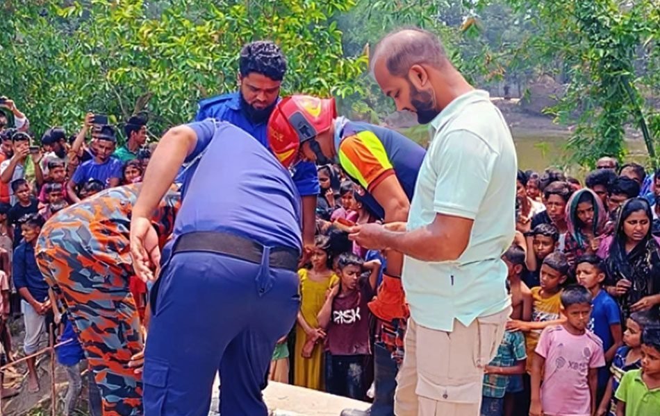 ব্রাহ্মণবাড়িয়ায় সেপটিক ট্যাংক থেকে ৩ শ্রমিকের মরদেহ উদ্ধার