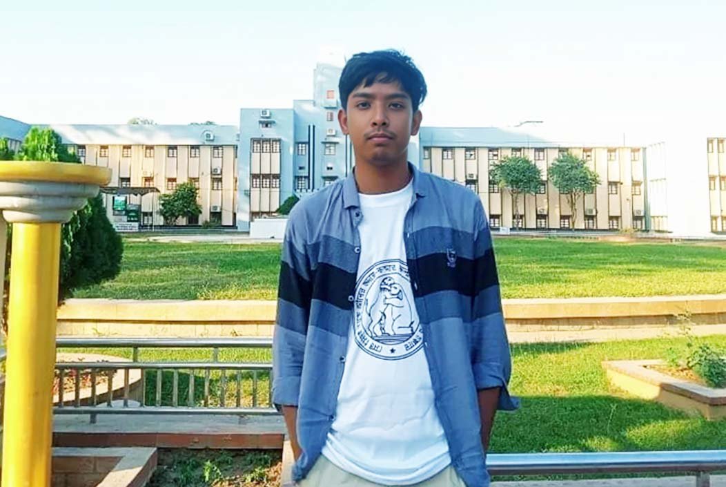 রংপুরে মহেন্দ্র’র ধাক্কায় প্রাণ গেল রাবি শিক্ষার্থীর