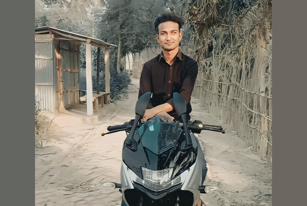 সাতক্ষীরার শ্যামনগরে প্রেমিকার উপর অভিমান করে যুবকের আত...