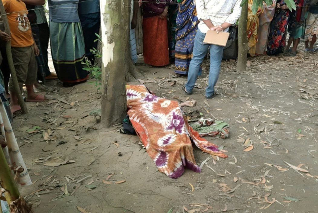 নওগাঁর মান্দায় আম বাগান থেকে এক শ্রমিকের মরদেহ উদ্ধার