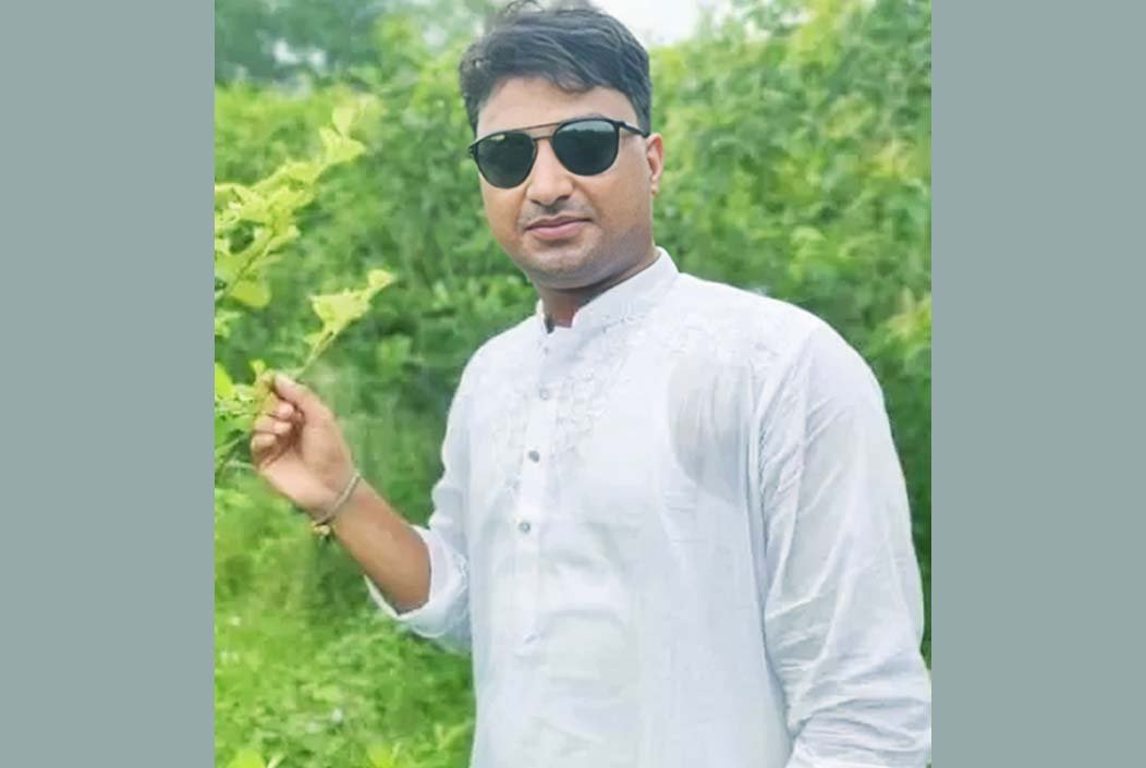 কুমিল্লায় অন্তঃসত্ত্বা গৃহবধূকে ধর্ষণ চেষ্টায় যুবলীগ নেতাকে পিটিয়ে হত্যা