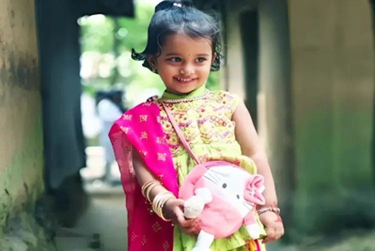 কুমিল্লায় বিদ্যালয়ের সেপটিক ট্যাংকে পড়ে ফুটফুটে শিশুর মৃত্যু